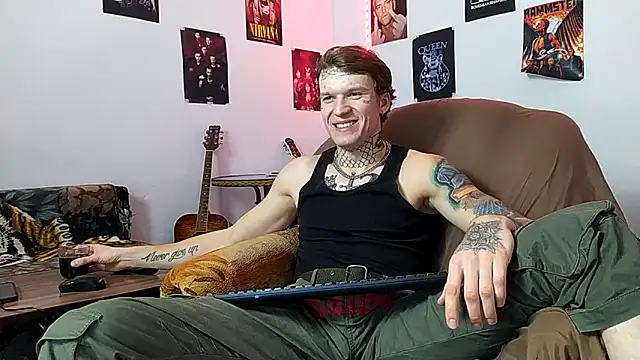 Huntall77 online show from December 20, 3:30 pm