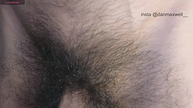 Danmaxwell  online show from April 8, 12:47 pm