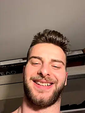 atesturky online show from December 15, 1:02 am