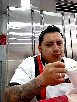 gordoju online show from November 17, 2:20 pm