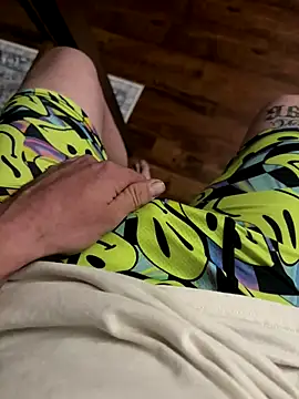 Skaterboy678 online show from November 15, 5:42 am