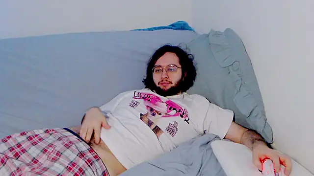 eren jaeger2000 online show from January 10, 10:41 am