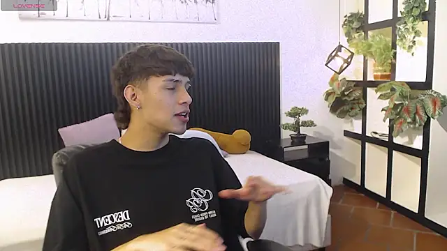 DraxBlade09 online show from March 19, 8:12 pm