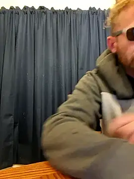 SeductiveIce69 online show from January 18, 11:34 am