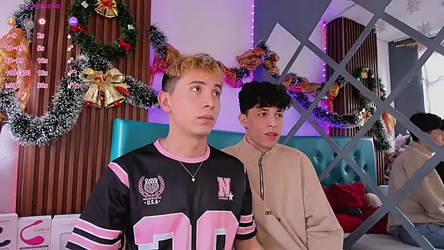 Boys 2 play online show from December 17, 1:29 pm