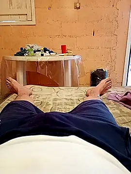 Bjklljy online show from April 17, 3:47 pm