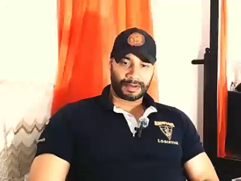 musclehetero online show from May 18, 9:41 pm
