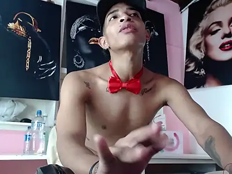 crissex3 online show from February 17, 2:16 pm