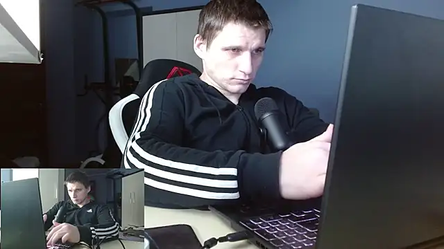 Poliglotjoe1 online show from February 1, 2:54 am