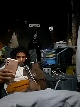 Eezxxx online show from March 13, 12:35 pm