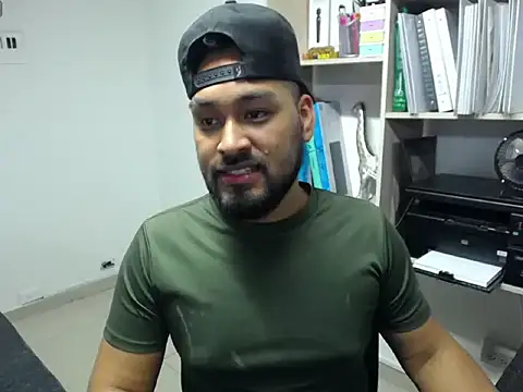 Liam hairy online show from April 25, 7:33 am