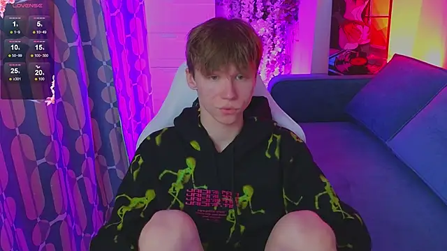 cuMte boy online show from May 16, 1:47 am