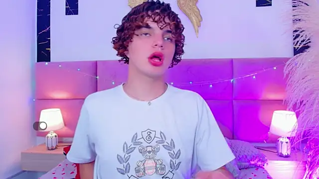 Skyee angel online show from January 14, 8:01 pm