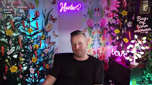 Hunter Fl online show from March 4, 4:47 pm