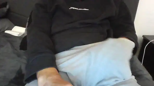 latinman7944 online show from April 17, 9:23 am