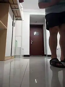 Koma001 online show from November 29, 2:08 pm