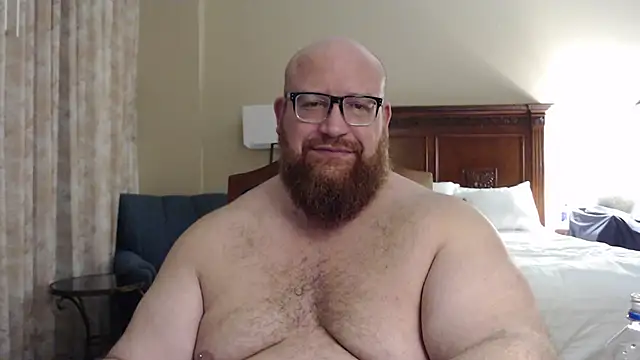 BigBearforCuddles online show from March 6, 2:30 am