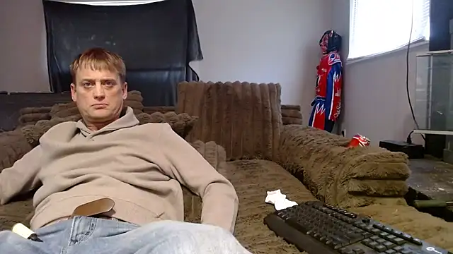 transpnpslut online show from December 3, 7:09 pm