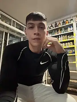 OliverWest04 online show from May 2, 3:31 am