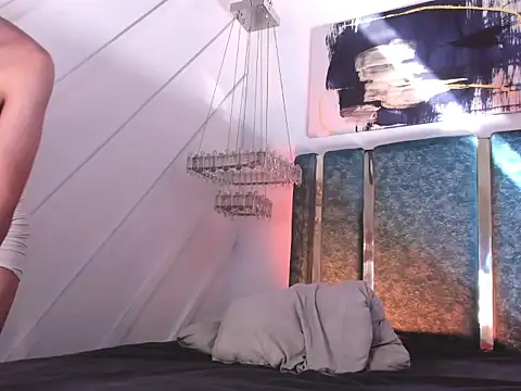 JonnyGreey online show from December 13, 7:53 pm