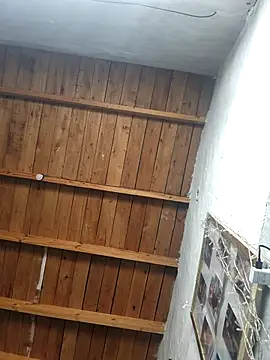 Alvarezz0202 online show from March 7, 6:49 pm