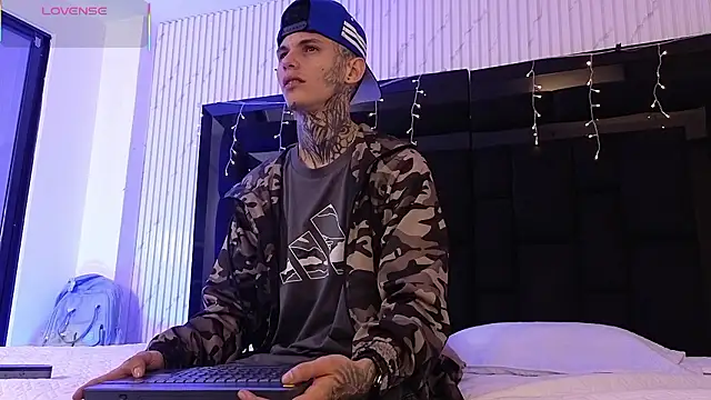 Paulo 527 online show from February 25, 5:30 am