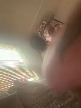 Chrisd3195 online show from May 27, 12:24 pm