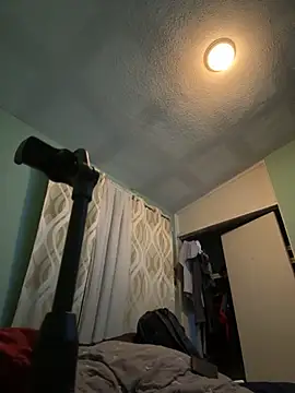 aelor2028 online show from December 4, 3:13 am