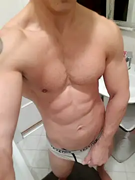 Galanti online show from December 3, 4:02 pm