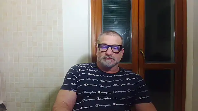 Mauro7788 online show from February 22, 2:57 am