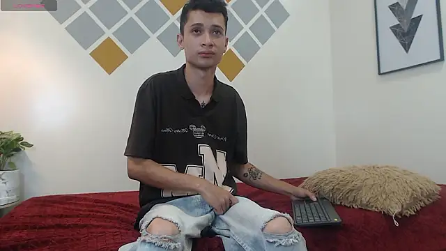 LucassSmith11 online show from February 28, 7:24 pm