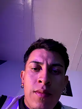 Matias 016 online show from December 3, 4:18 am