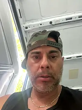 ValuedConcept687 online show from December 22, 7:33 pm