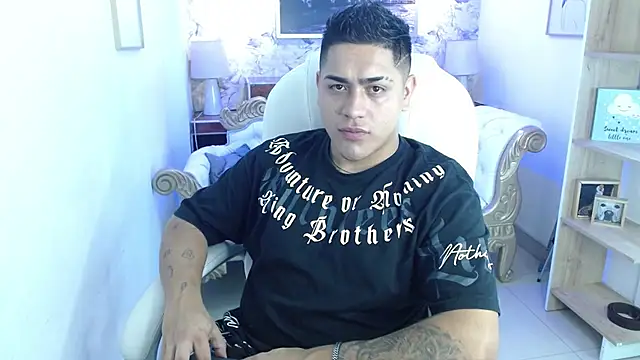 aroon 12 online show from December 3, 11:27 am