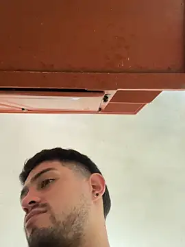 williamsmiiths16 online show from February 10, 2:44 pm