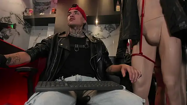 AlecBanne online show from March 30, 10:55 pm