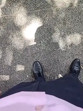 boyfromMum bai online show from April 9, 6:41 am