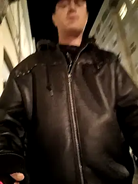 jefflatex45 online show from December 16, 9:44 pm