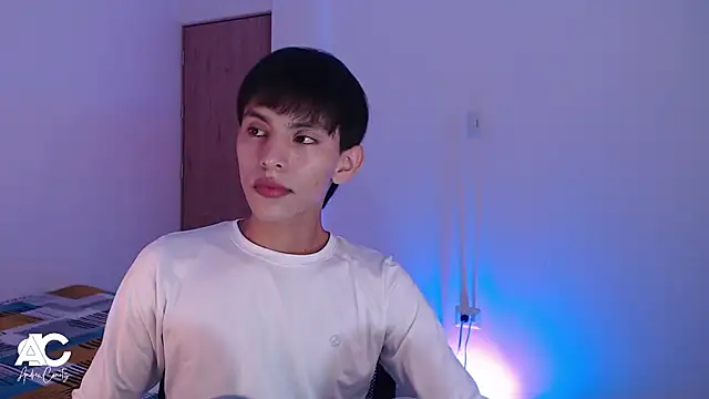 andrew courtzz online show from April 11, 3:59 pm