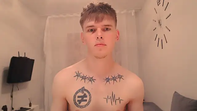 Fredd Xanders online show from July 8, 1:48 pm