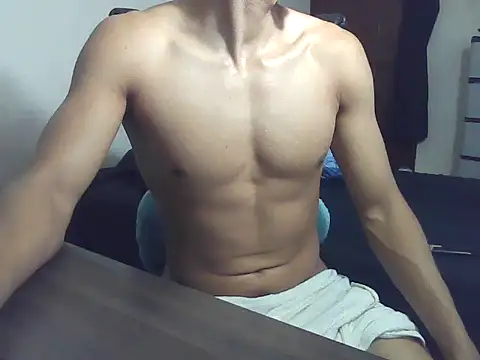 Patrick3 5556 online show from April 15, 1:22 pm