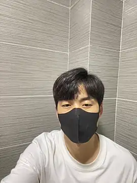 kimze7 online show from March 1, 3:23 pm