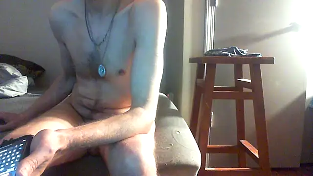 hornyowl84 online show from May 6, 3:51 am