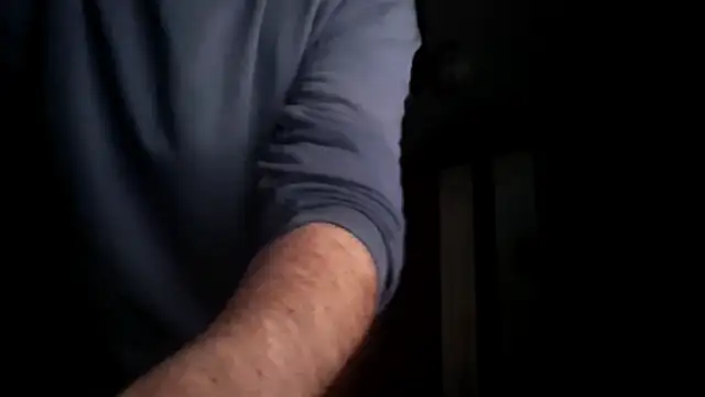 061072Josegl online show from December 21, 9:45 pm