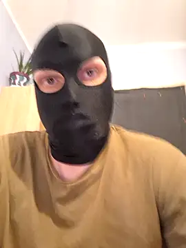 StickyIckyGeckon online show from March 14, 4:08 am