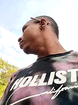 Andreskelly online show from February 15, 8:50 pm