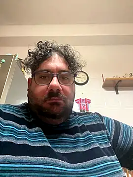 P0rco89 online show from January 8, 10:59 pm