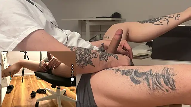 canberlinxy online show from April 11, 10:35 pm