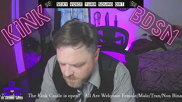 Bi Master Mack online show from December 19, 7:00 pm