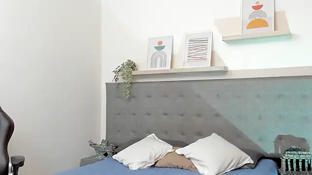 sebastamayo  online show from February 13, 6:19 am